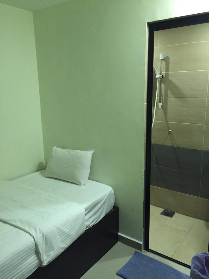 Desa House Hotel كيبونغ المظهر الخارجي الصورة